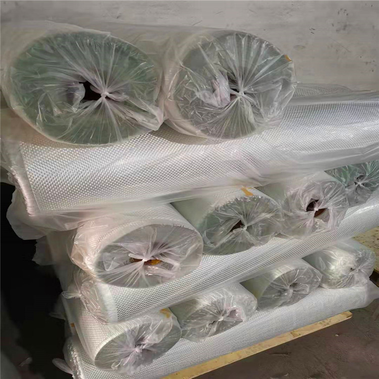 山东济宁红君玻璃纤维有限公司  出售  玻璃纤维方格布200g/400g