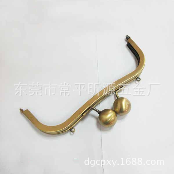 厂家直销大圆珠头金色手挽包夹 ， 晚宴包口架， 包包五金