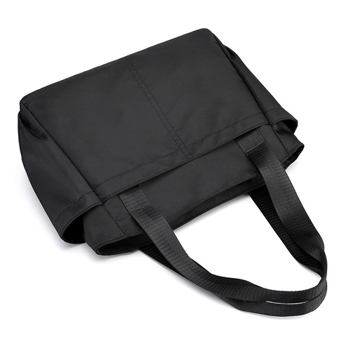 Solid color shoulder bag, casual light travel bag, durable multi-bag waterproof nylon bag, shoulder bag, new large capacity women's bag