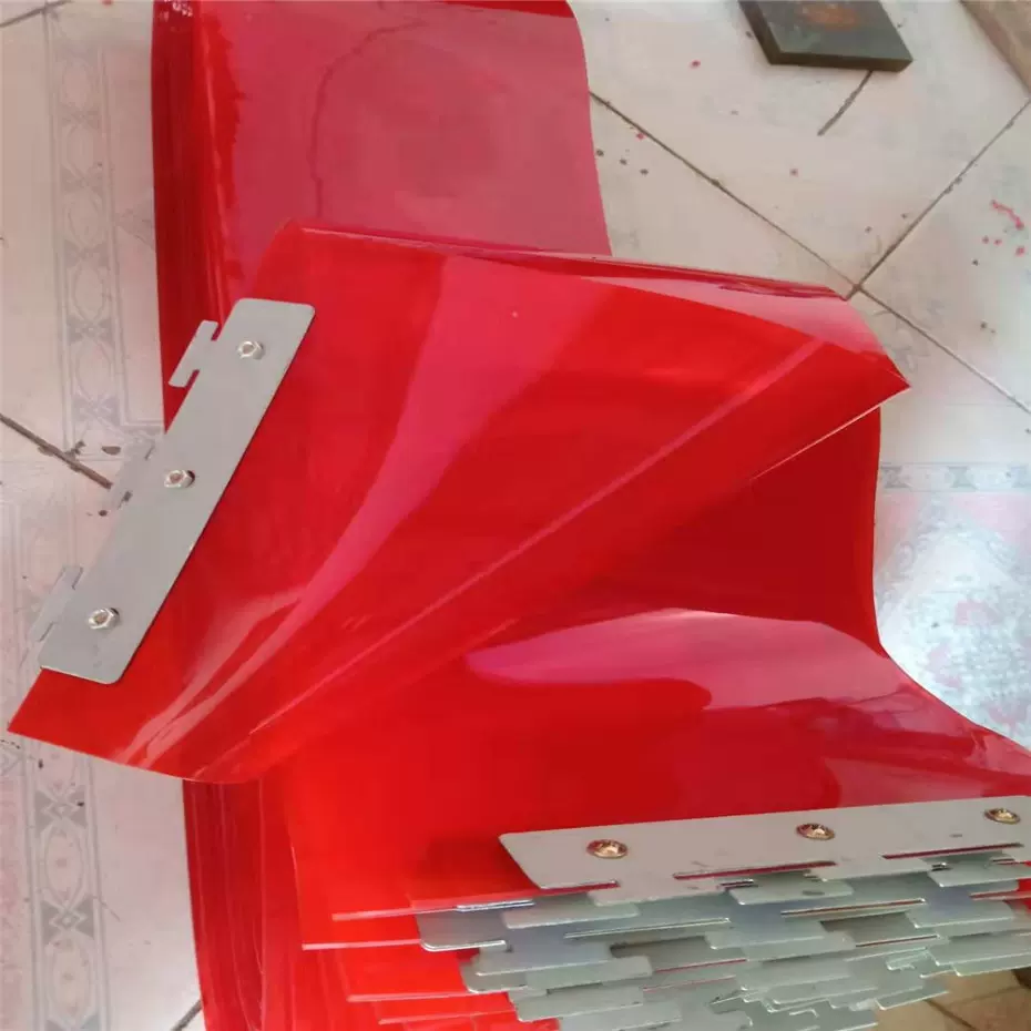 制作环境保护焊接遮光帘电焊光遮光软帘红色耐高温pvc塑料软帘