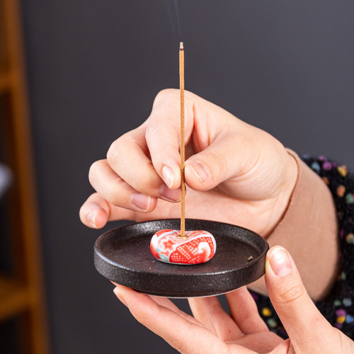 Japanese incense stick incense plate pink cherry incense stick home bedroom aromatherapy ceramic incense seat incense holder incense stand incense dish Japanese style