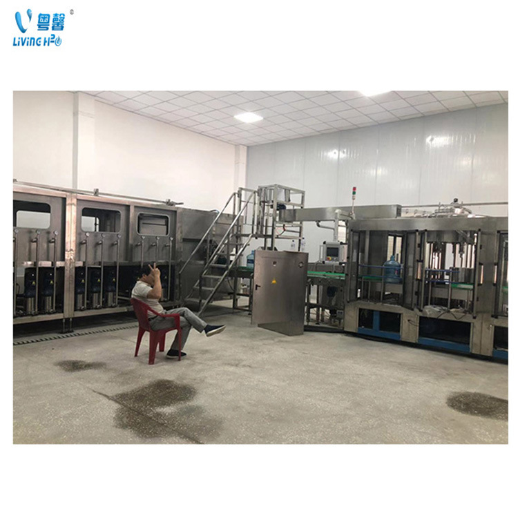 供应全自动五加仑桶装水全自动灌装机全自动矿泉水生产线设备