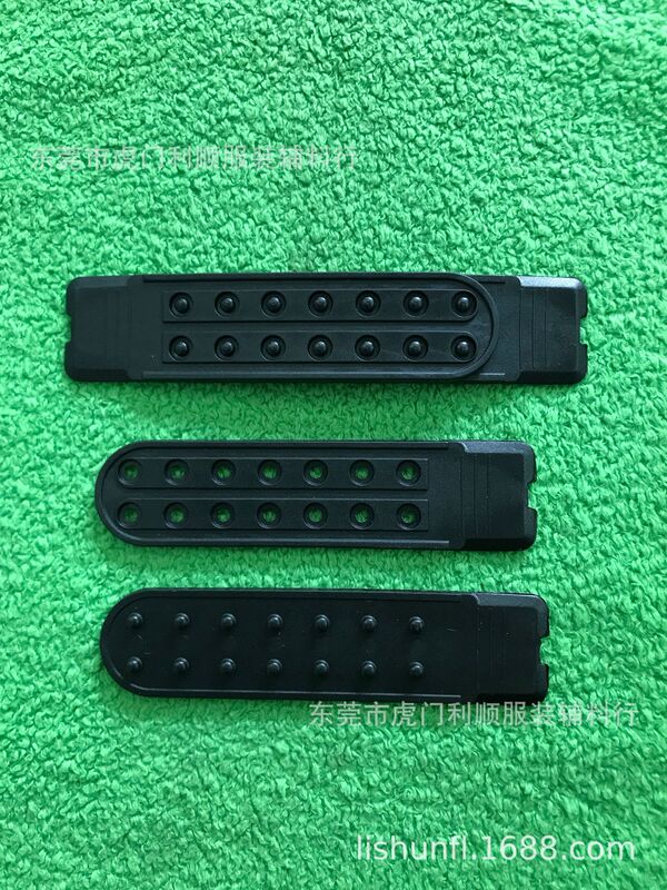 Manufacturer of Plastic 7-Hole Hat Buckles, Seven-Hole Single-Row Buckles, Fourteen-Hole Double-Row Buckles, Snap-On Hat Back Buckles Manufacturer of Plastic 7-Hole Hat Buckles, Seven-Hole Single-Row Buckles, Fourteen-Hole Double-Row Buckles, Snap-On Hat Back Buckles