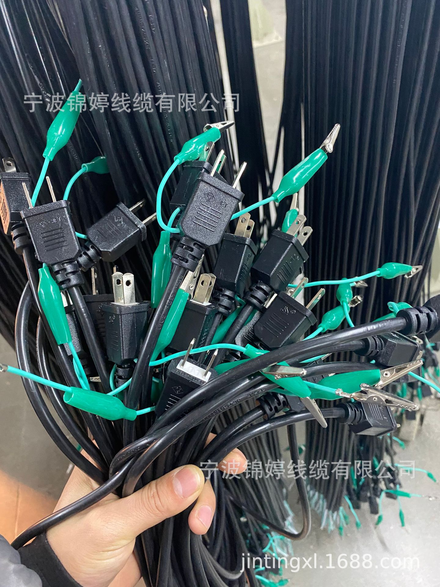 锦婷线缆实拍出口日本J3-7鳄鱼夹插头配黑色PSE系列HVCTF电源线