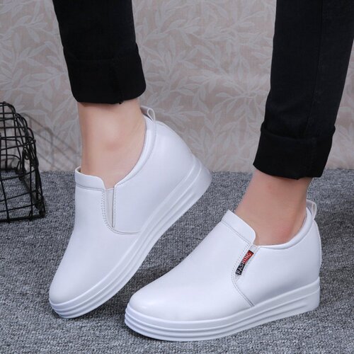 2025 Spring/Summer Height-Increasing White Sneakers for Students, Korean-Style Casual Women's Shoes, Breathable Leisure Footwear