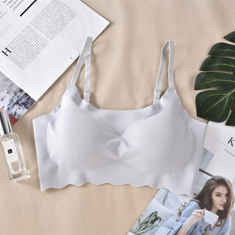 Tranquilidad de la segunda generación de ropa interior sin costuras belleza correa trasera envuelta en el pecho tubo femenino superior empuja hacia arriba el sujetador estudiante de secundaria chica chaleco