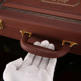 厂家批发皮质交房盒PU皮房产交付钥匙箱手提式交房箱现货