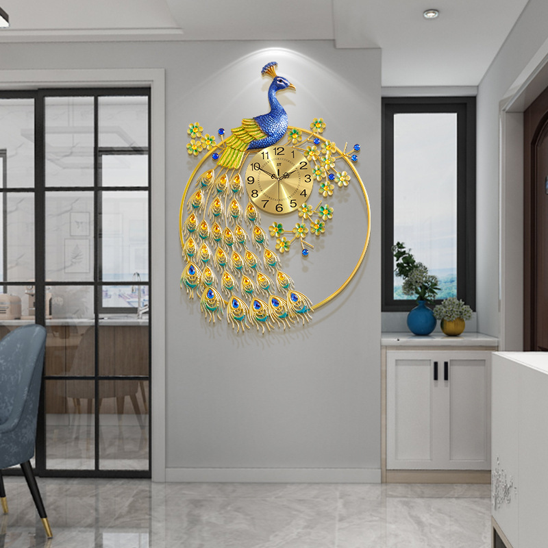 Moda de estilo europeo luz reloj de lujo sala de estar creativo Pavo Real Reloj de pared decoración del hogar reloj de arte Venta caliente entrega de una sola pieza