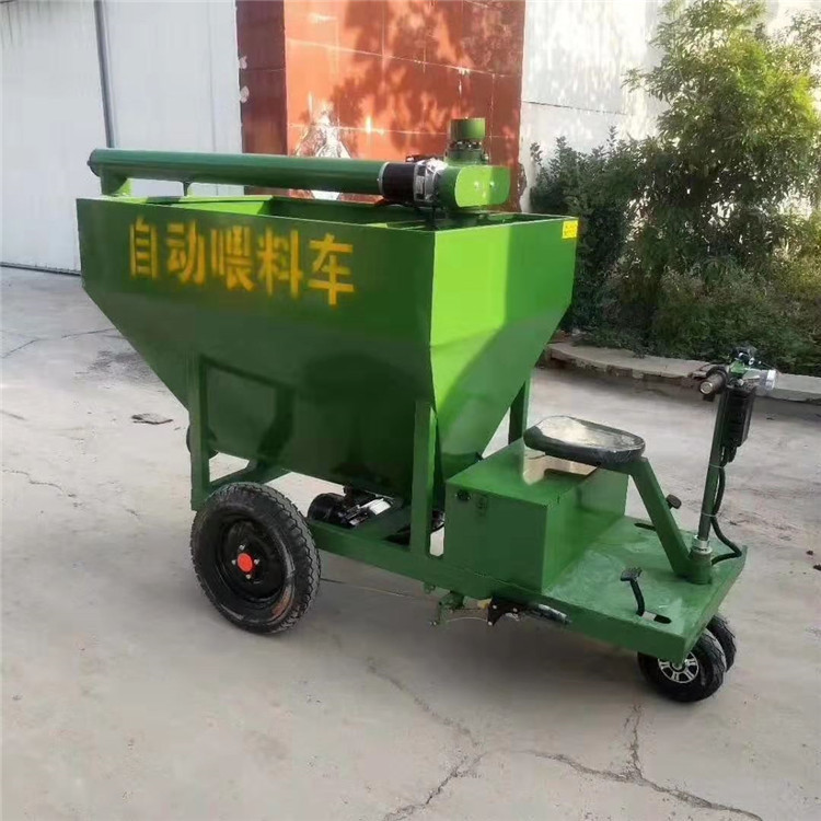 批发 猪场用电动三轮喂料车农场喂料车不同容积电动撒料车