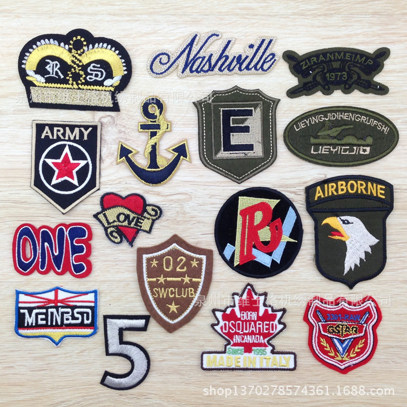 厂家直销外贸批发可缝可烫衣服补丁船锚布贴卡通布贴徽章刺绣章