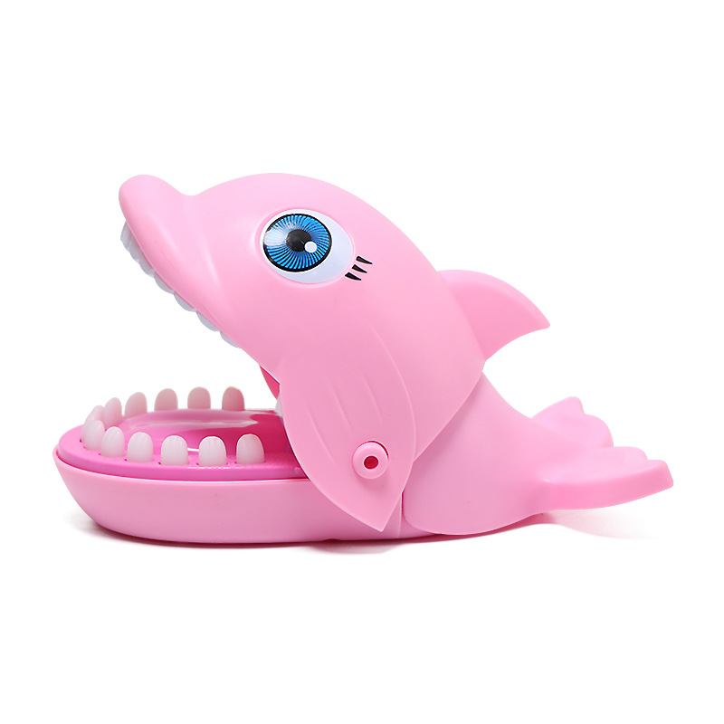 손가락 무는 돌고래/핑크