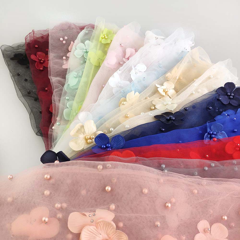 网纱玩具装饰纱绣花面料 新款现货颜色齐全立体绣花网布柔软手感