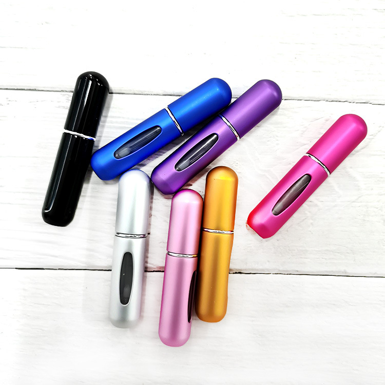 Cosmetic handheld bottle