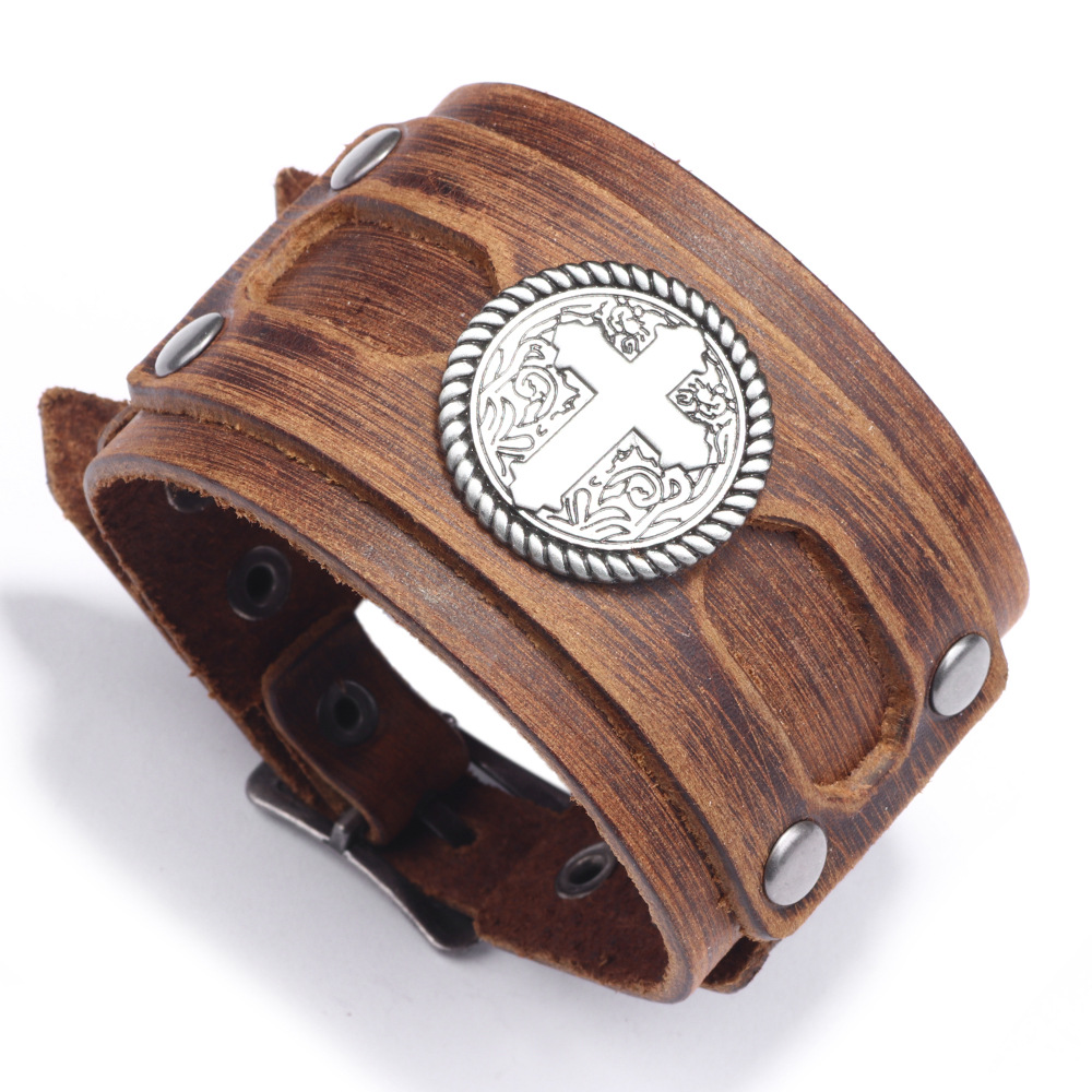 Pulsera de cuero de vaca de estilo punk popular europeo y americano Cruz ancha pulsera de cuero de los hombres transfronteriza Venta caliente fábrica al por mayor
