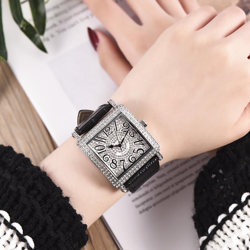 Watch Live with Square Full Diamond Watch Women's Fashion Digital Belt Arc Student Couple Quartz Watch
