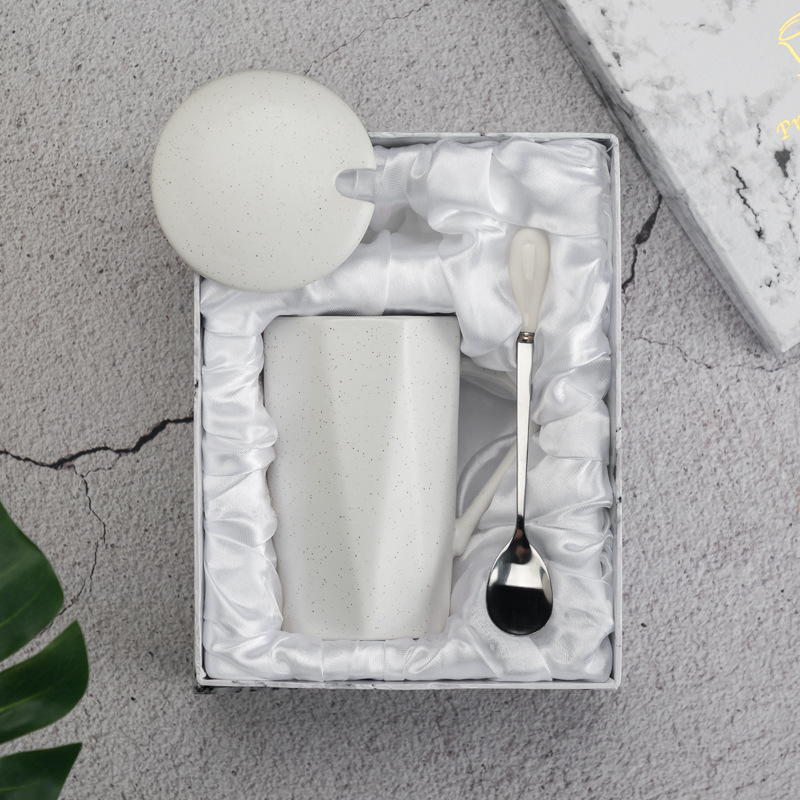 北欧insシンプルなひし形マグカップ創意カップル陶磁器カップ個性ビジネスオフィスコーヒーカップlogo|undefined
