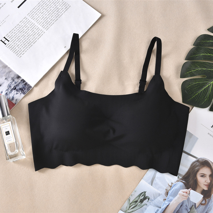 Tranquilidad de la segunda generación de ropa interior sin costuras belleza correa trasera envuelta en el pecho tubo femenino superior empuja hacia arriba el sujetador estudiante de secundaria chica chaleco