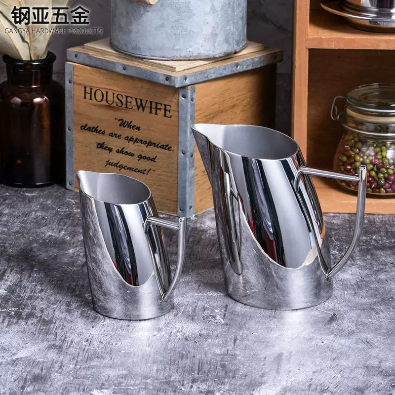 [厂家批发] 304加厚斜口奶杯拉花杯拉花缸尖嘴奶杯花式拉花杯