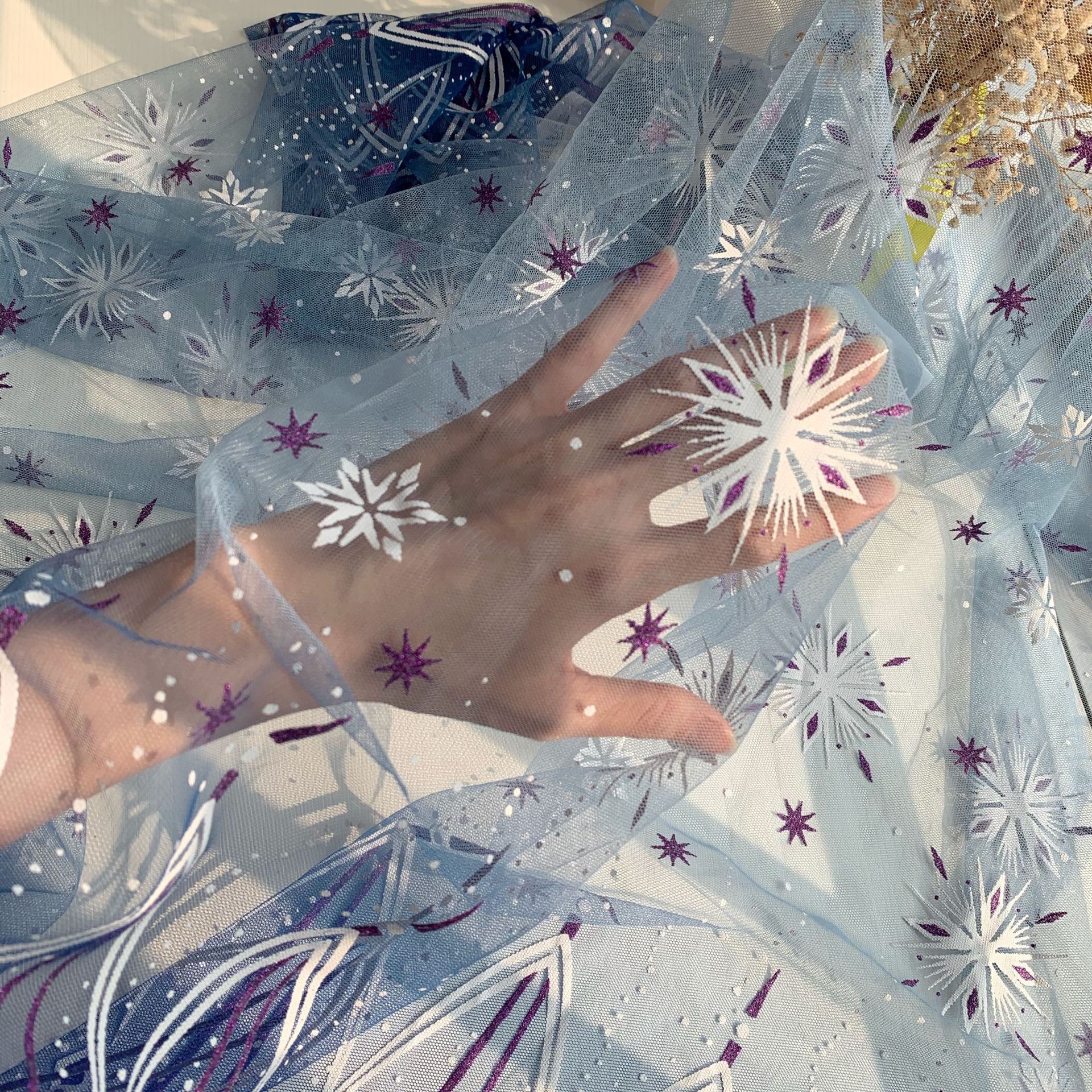 Recomendar nuevo pegamento tela de impresión en polvo de malla degradado capa congelada ropa para niños Hanfu tela al por mayor