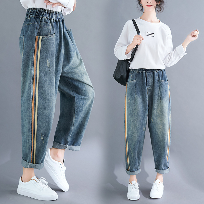 Spring retro light jeans