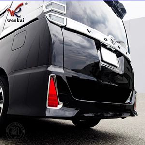 Toyota Noah/Voxy 80 seriyası arxa bamper duman lampası bəzək çərçivəsi