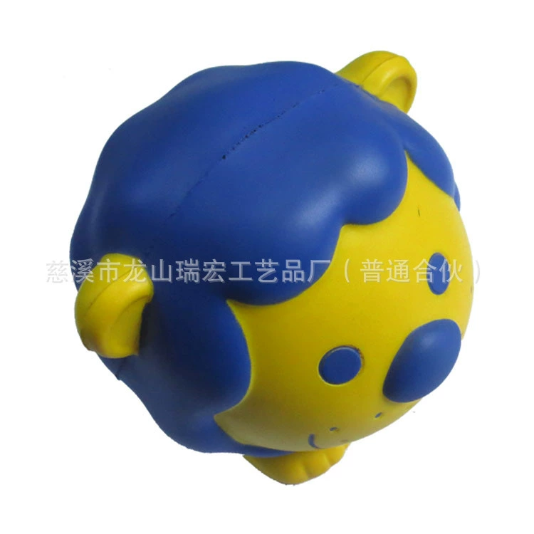 Manufacturers supply wholesale plastic cartoon characters styling toy children's multi -shape cute toys