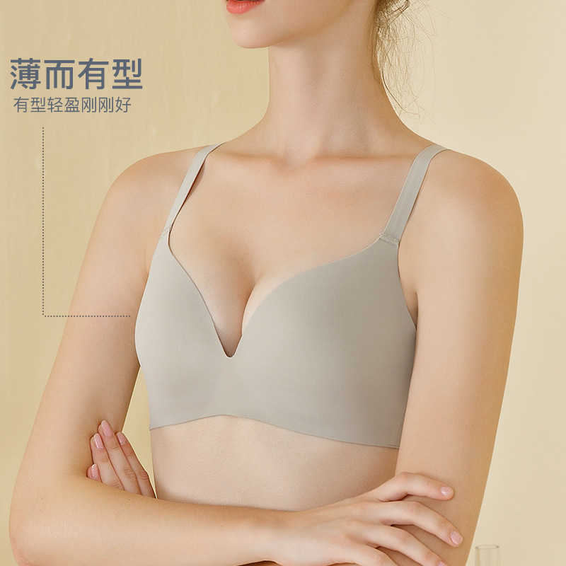 Foreign trade one-piece glossy seamless thin bra simple push up thin cup without steel ring big chest small underwear ladies