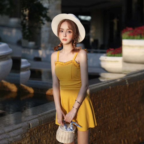  New Arrival Women's Fairy-Like Korean-style Instagram-worthy Sexy One-Piece Swimsuit—Modest, Slimming, Belly-Covering, Skirt-style Swimwear for Students