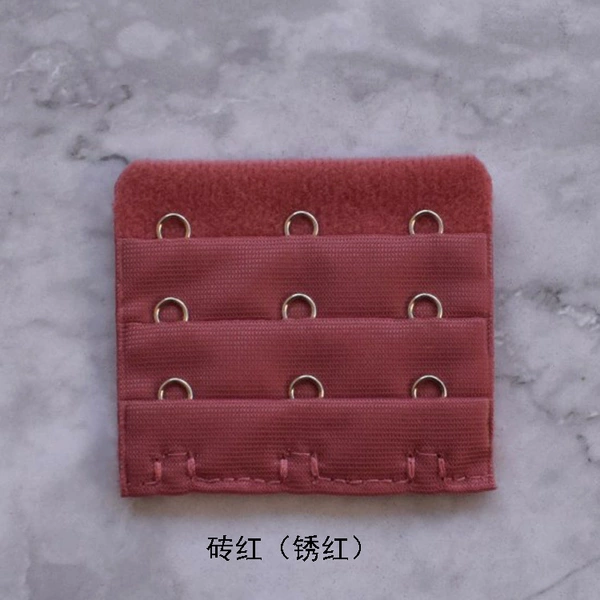 Brick red (rust red)