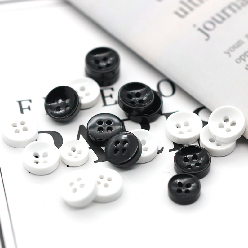 Black and White Four-eye Bowl-shaped Thickened Resin Button Men's Shirt Cardigan Knitted Sweater Wool Sweater Base Shirt Button Black and White Four-eye Bowl-shaped Thickened Resin Button Men's Shirt Cardigan Knitted Sweater Wool Sweater Base Shirt Button