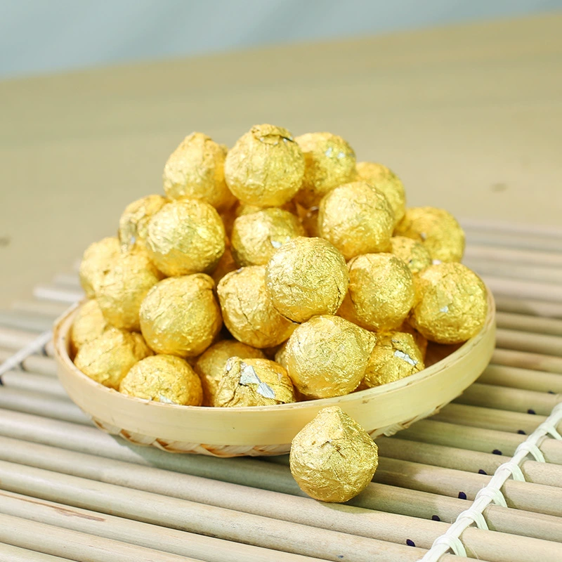 Юньнань Pu'er чай завод Цена прямых продаж Dragon Ball с коричневым горным весенним чаем в качестве сырья один пузырь Pu'er Dragon Ball чай