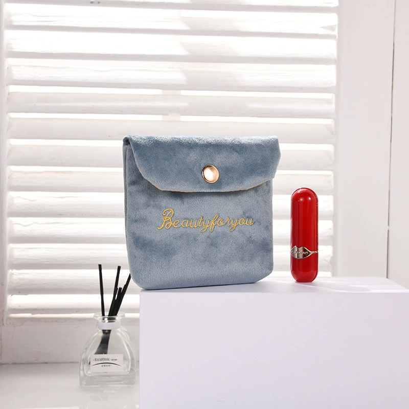 Makeup pouch velvet buckle, embroidered small handheld cosmetic bag, 14×12.5×2 cm