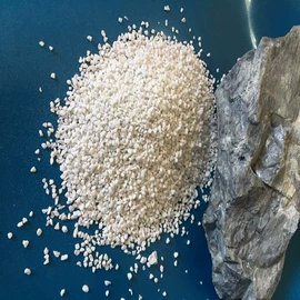 珍珠岩;保温隔热材料;隔音材料
