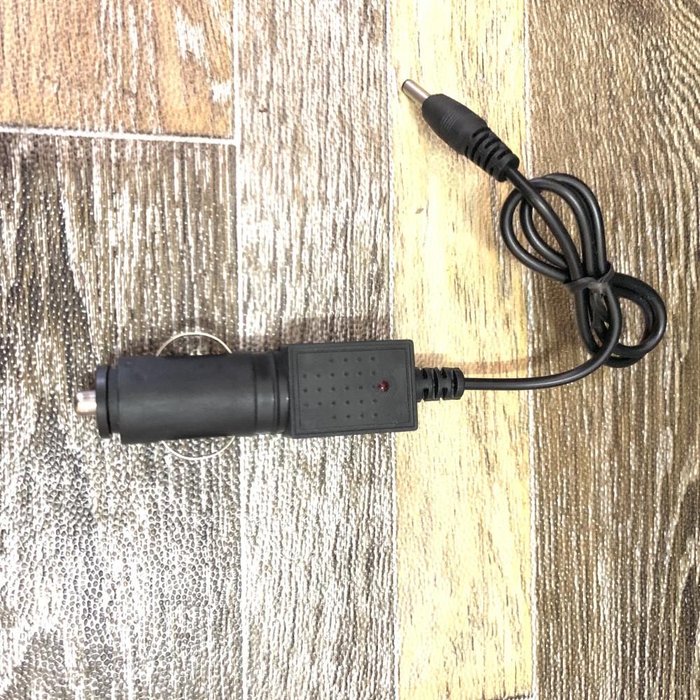 T6 L2 头灯车充  18650电池充电器 手电筒车载充电器