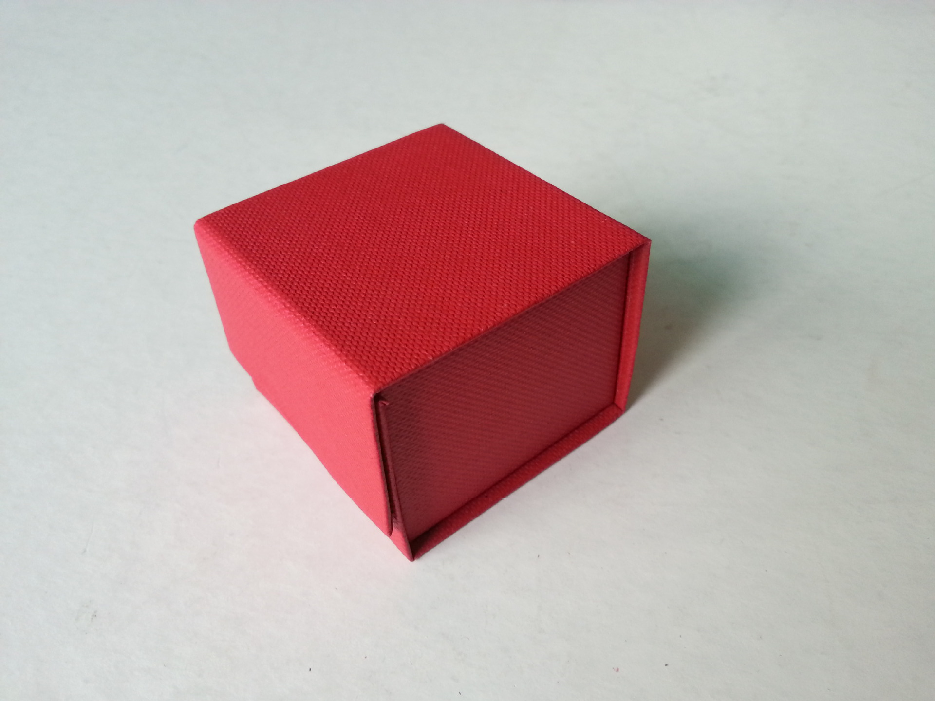 纸盒戒指盒礼品包装盒书形饰品首饰盒礼品盒珠宝手链书形设计