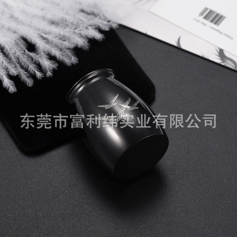 40*29mm 검은 평화 비둘기