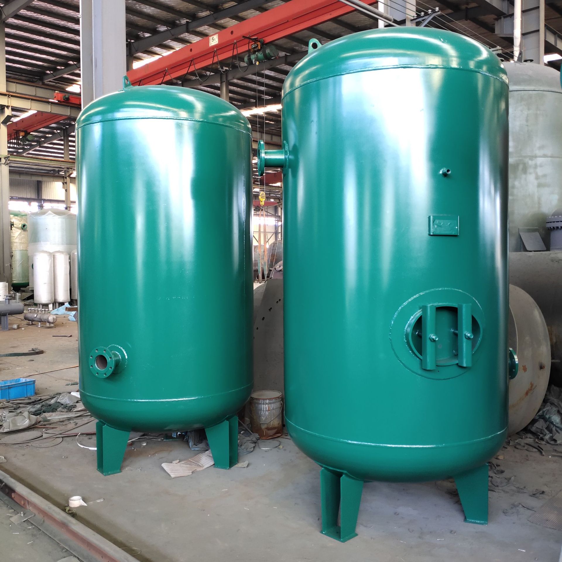 不锈钢氮气储气罐30立方碳钢储气罐空气缓冲罐氧气缓冲罐信泰厂家