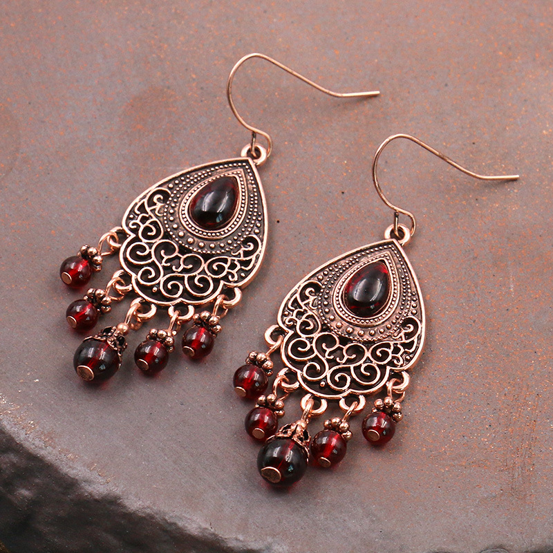 European and American New Retro Red Garnet Earrings for Women, Geometric Transfer Earrings, Earrings, Round Faces, Slimming Look