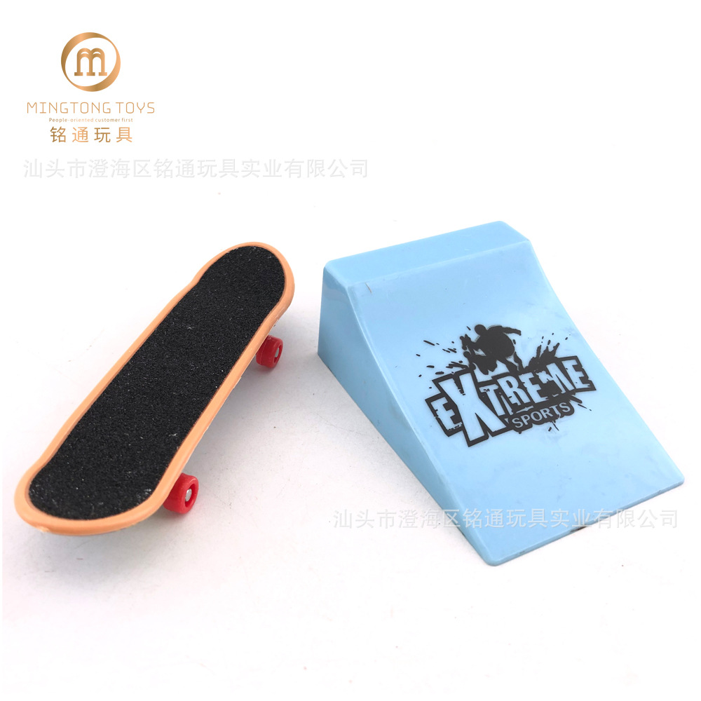 Children's puzzle small toy/alloy finger skateboard with sliding…