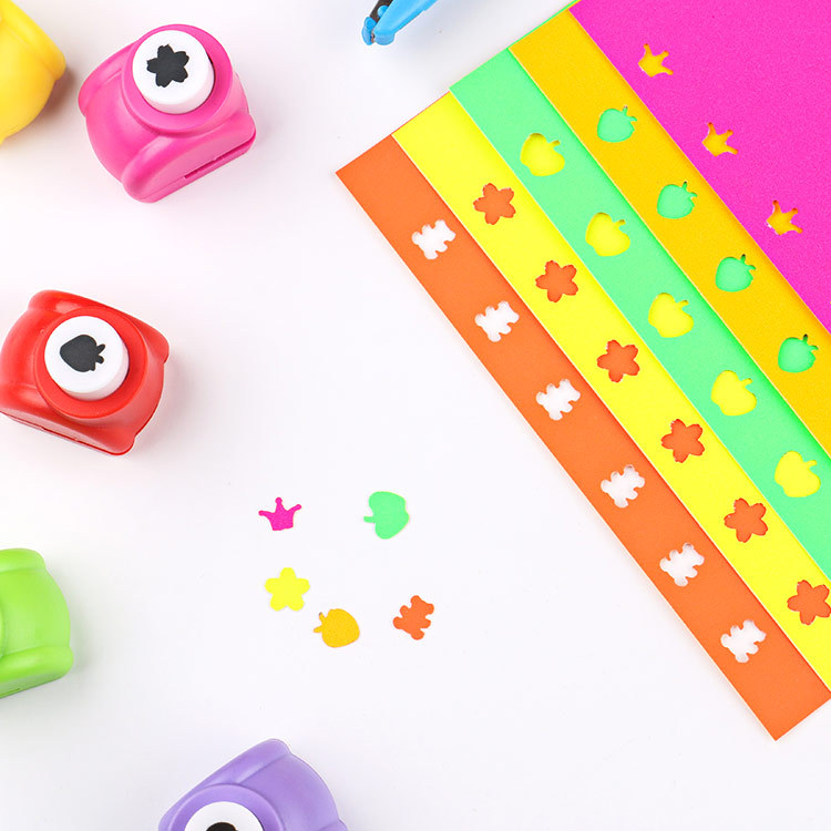 BRICOLAJE álbum de papel en relieve 5 colores en partido máquina de estampado con 10X15