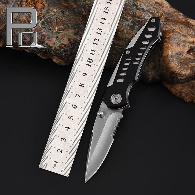 厂家批发 户外折刀防身荒野求生折叠刀野营刀具户外多功能折叠刀