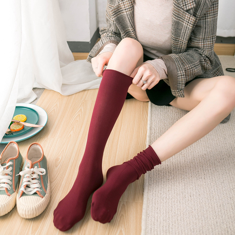 Los calcetines de la pila de las mujeres calcetines de la pantorrilla del color del caramelo del color sólido del todo-fósforo calcetines rectos sin talón finos del terciopelo