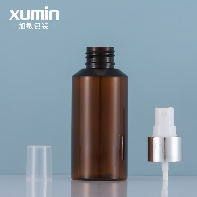 En stock 100ml/150ml botella de rocío puro hombro oblicuo aerosol blanco para mascotas anillo de plata brillante botella de tóner botella de rocío puro material de embalaje xumin