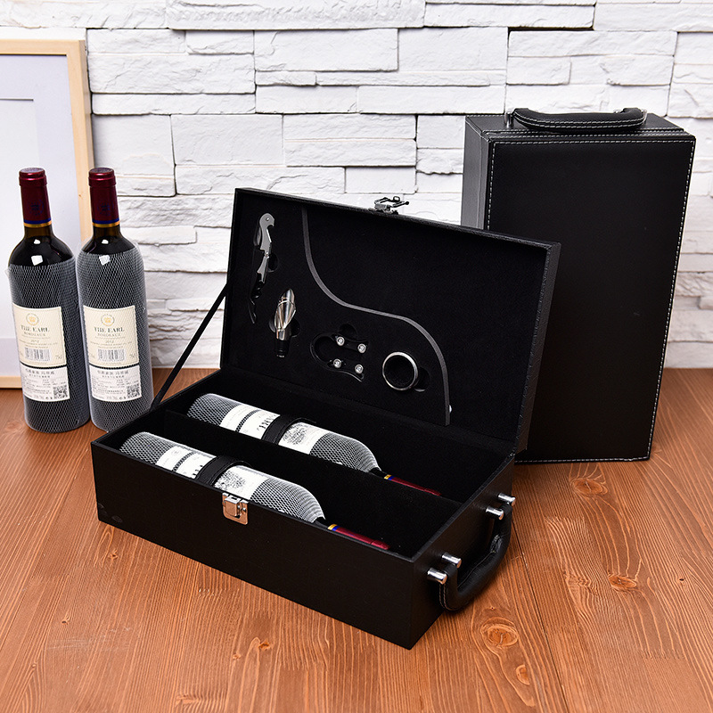 와인 세트와 함께 악어 패턴 더블