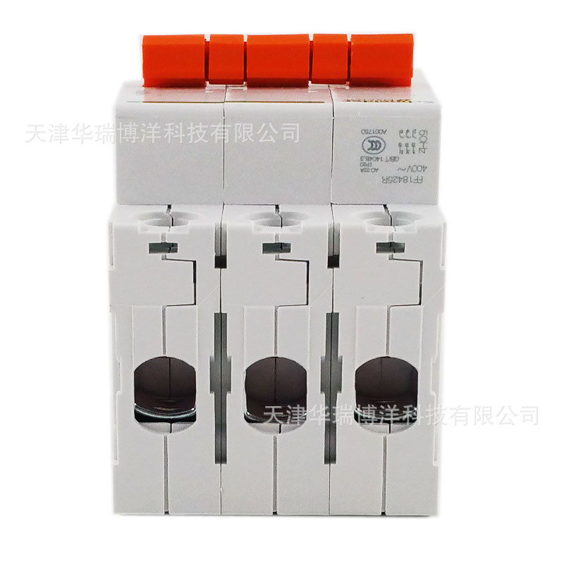 EA9D隔离开关MGNEA9D332负荷开关3P 32A负荷隔离开关