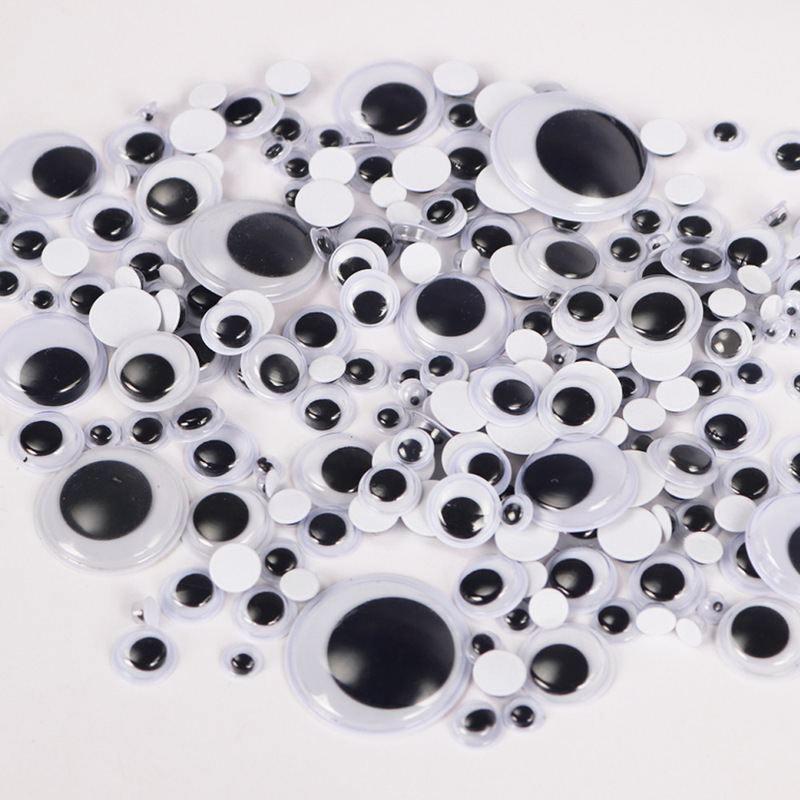 Spot kindergarten handmade DIY toy accessories wholesale cartoon black and white with glue eyes plastic activities big eye beads