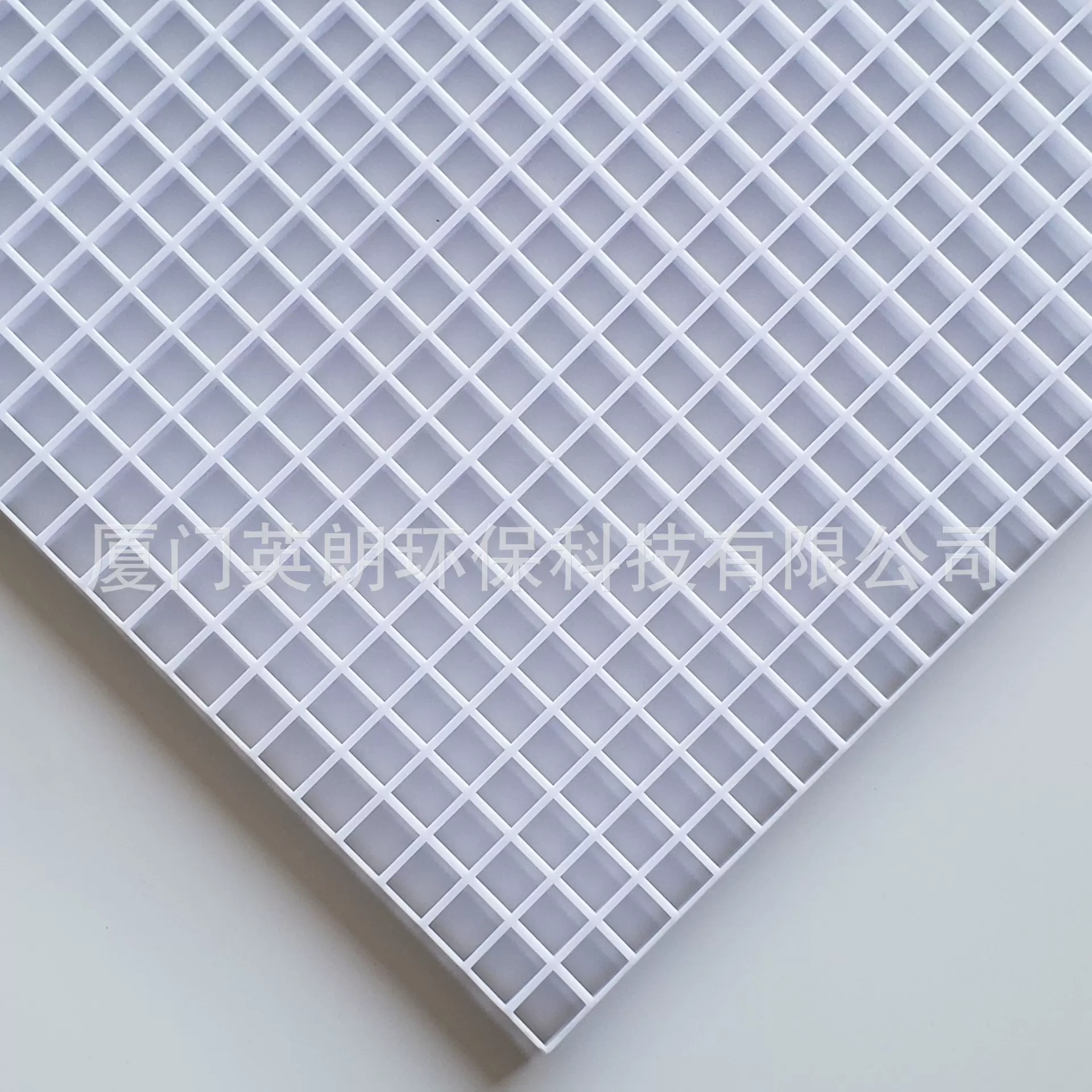 服装店铺装修装饰格栅，韩国欧巴实体店平板灯格栅，防眩高端设计