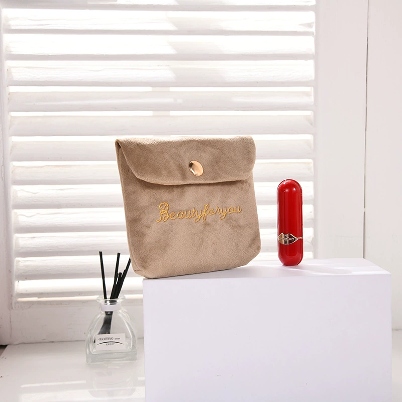 Makeup pouch velvet buckle, embroidered small handheld cosmetic bag, 14×12.5×2 cm