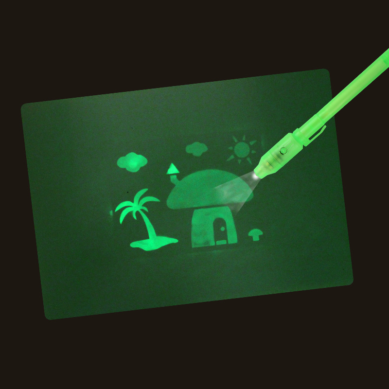 Tablero de escritura mágico para niños transfronterizos Libro fluorescente borrable Tablero de dibujo multifuncional dos en uno Tablero luminoso de graffiti luminoso