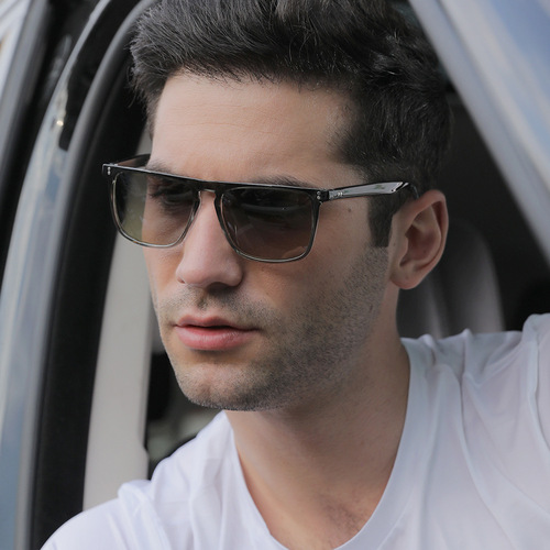 New AORON polarized sunglasses PC glasses fashionable colorful rice nail color changing sunglasses direct sale wholesale A627